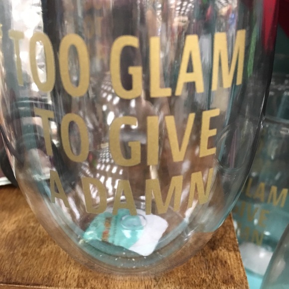 Meet your Posher, Rebecca - Picture 8 of 8